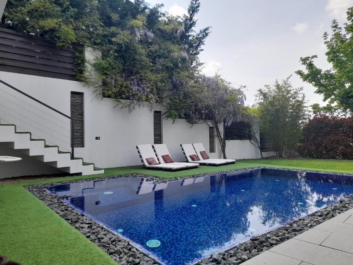 Private Family Villa Будоирш Екстер'єр фото