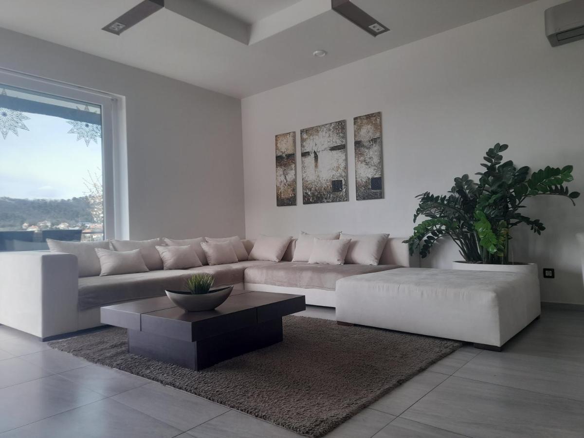 Private Family Villa Будоирш Екстер'єр фото
